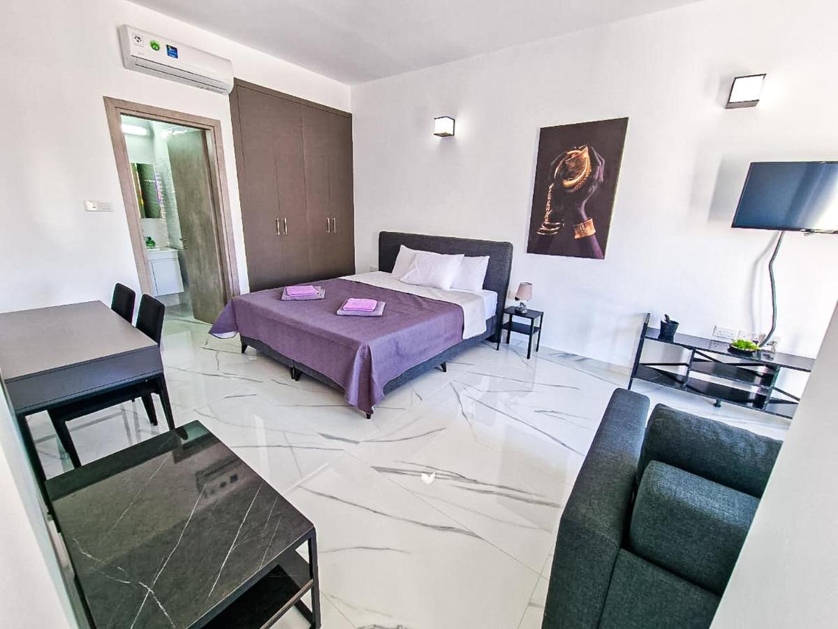 Giorgis Luxury Apartments Айя Напа Екстериор снимка
