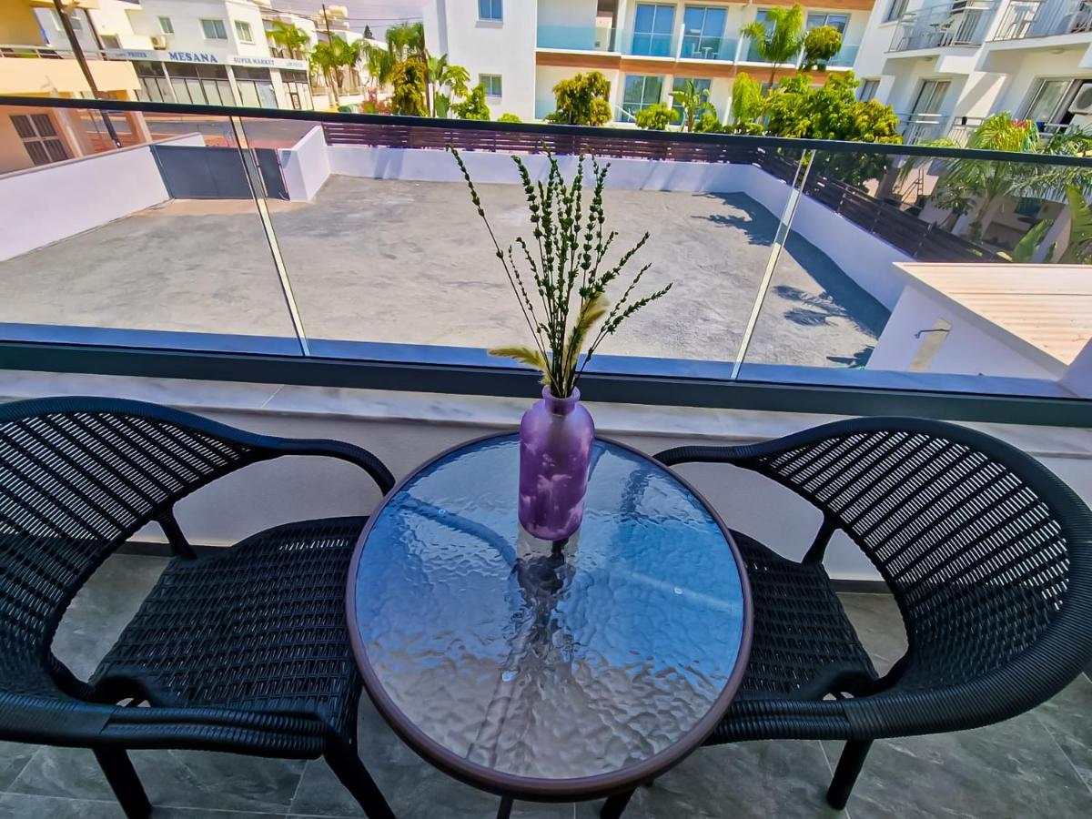 Giorgis Luxury Apartments Айя Напа Екстериор снимка