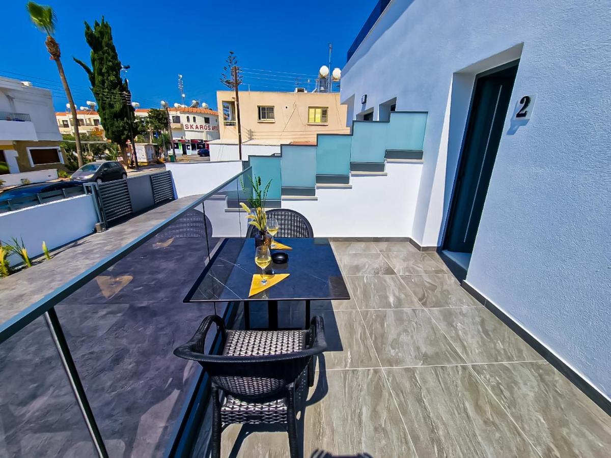 Giorgis Luxury Apartments Айя Напа Екстериор снимка
